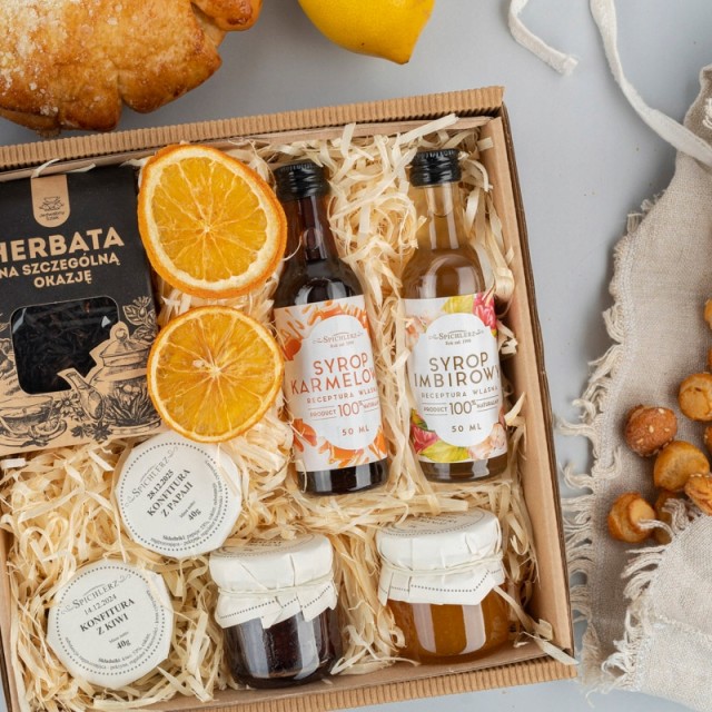 Zestaw prezentowy z herbatą i syropami