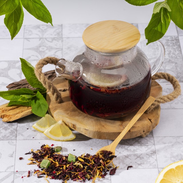 Zestaw prezentowy pyszności herbata syropy