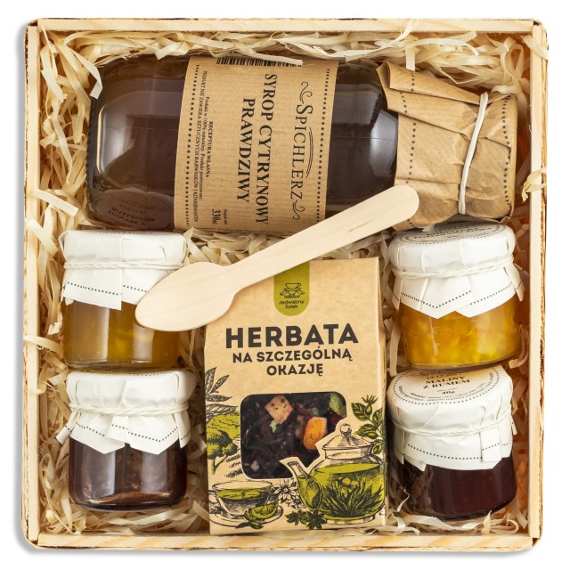 Zestaw na prezent małe konfiturki, herbata, syrop