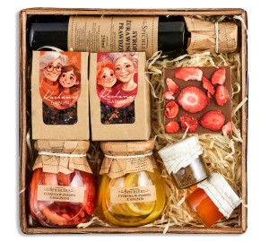 Zestaw prezentowy na DZIEŃ BABCI I DZIADKA miły upominek konfitury herbata