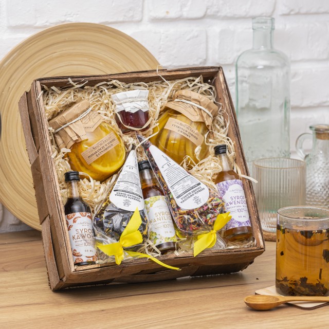 Zestaw prezentowy pyszności herbata syropy